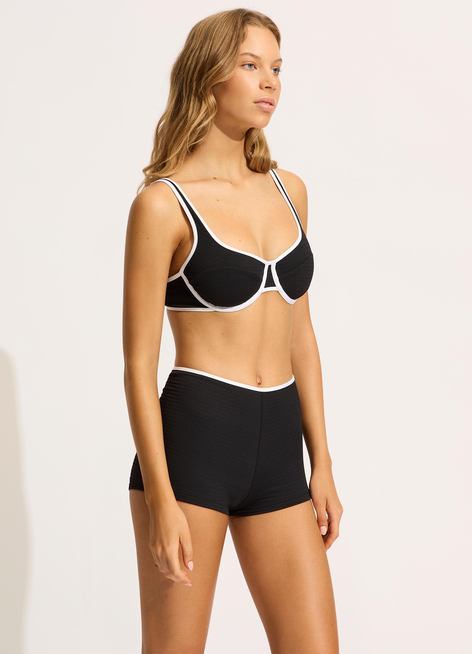 Beach Bound DD Underwire Bikini Top - Black - Image 3