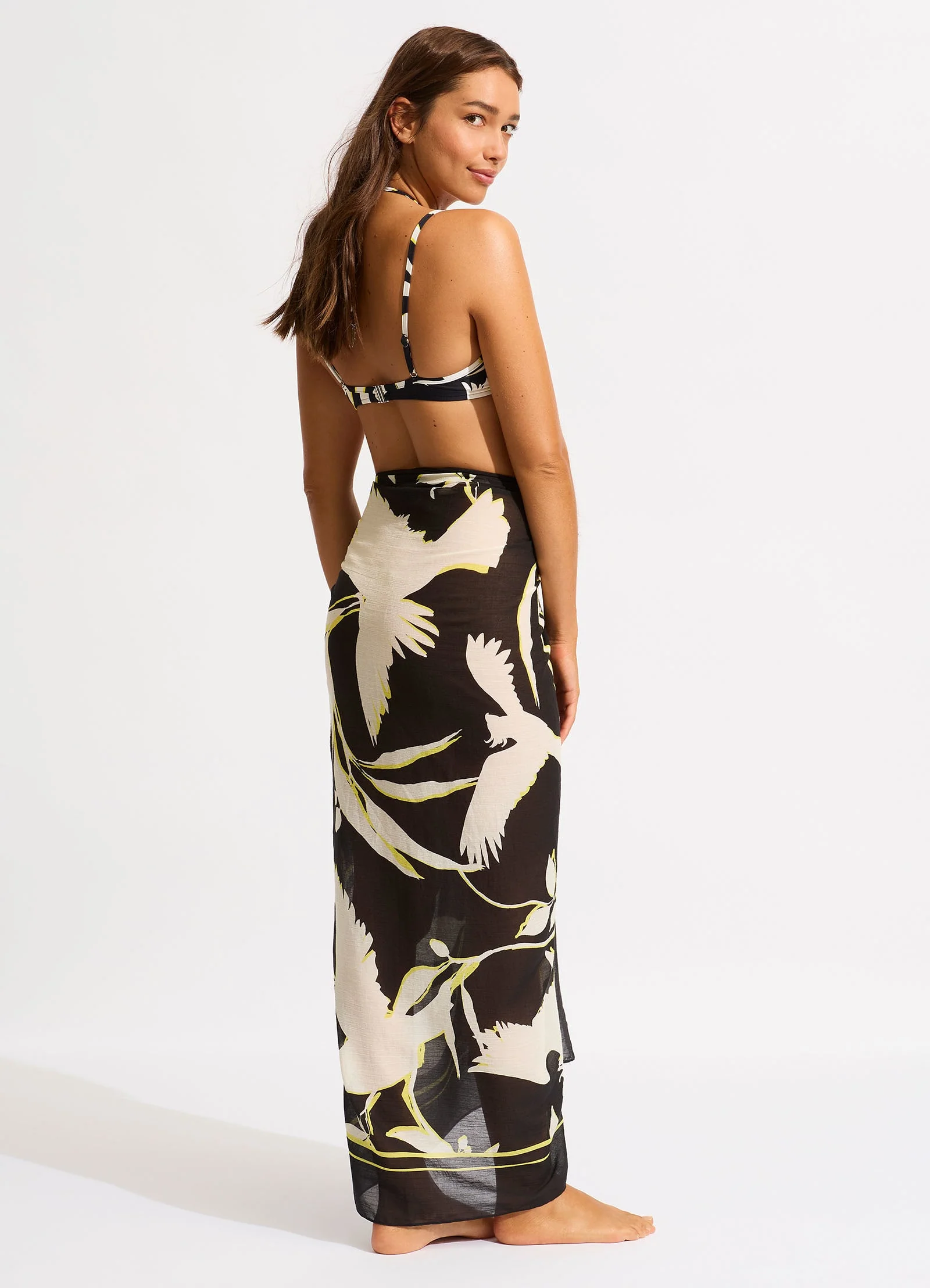 Birds Of Paradise Sarong - Black - Image 3