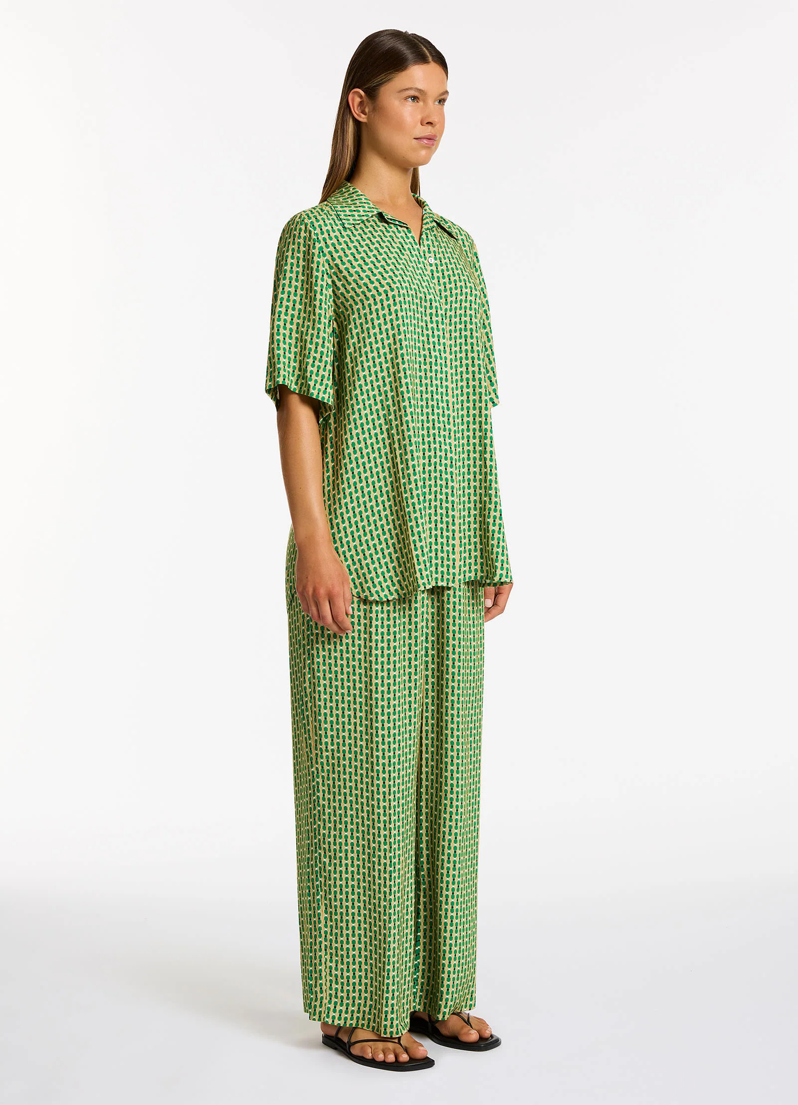Mattala Geo Short Sleeve Shirt - Image 3