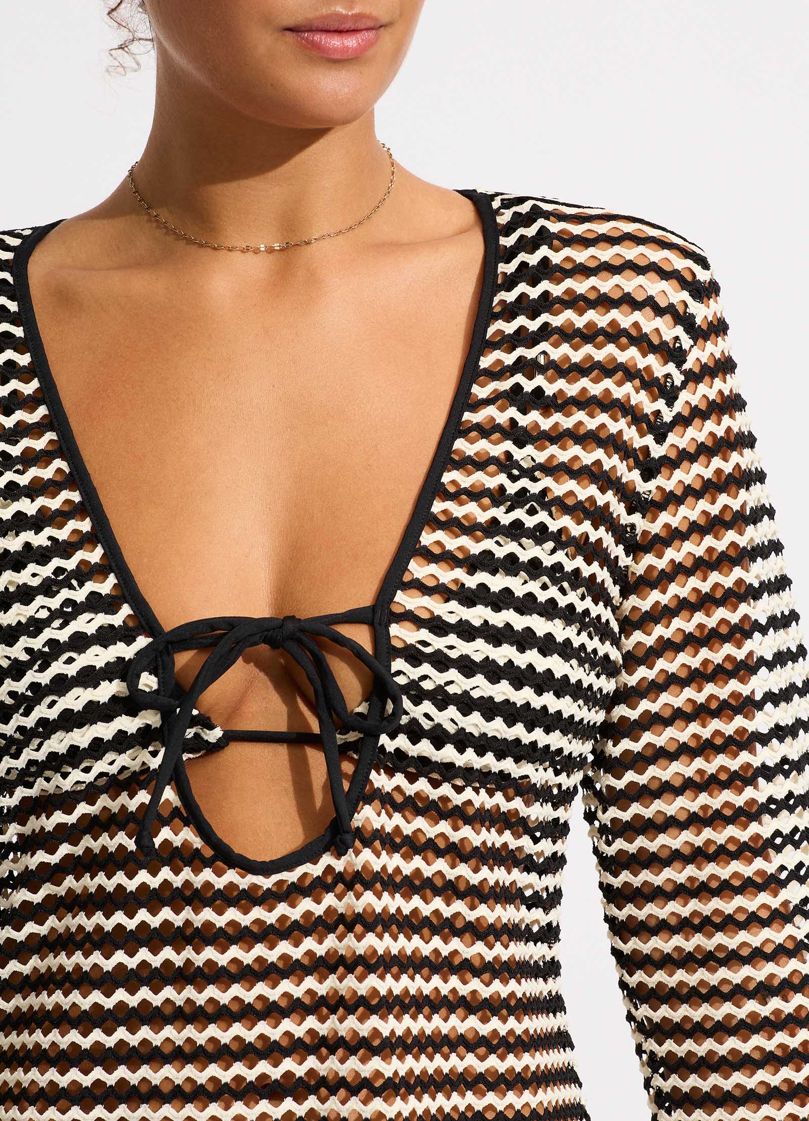 Mesh Effect Cover Up - Black - Image 4