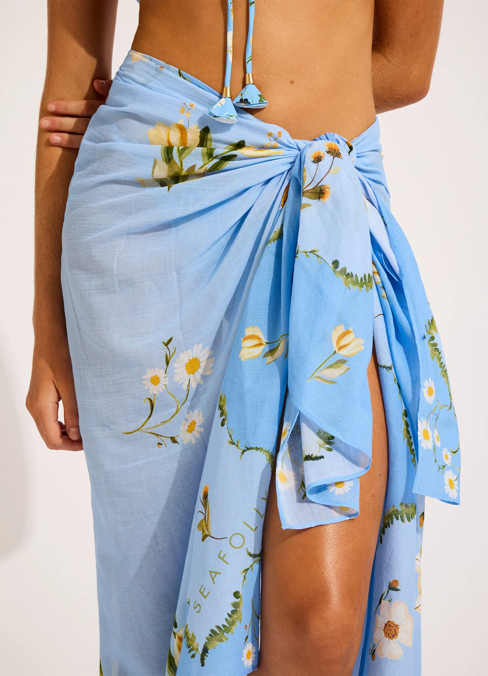 Modern Romance Sarong - Image 4