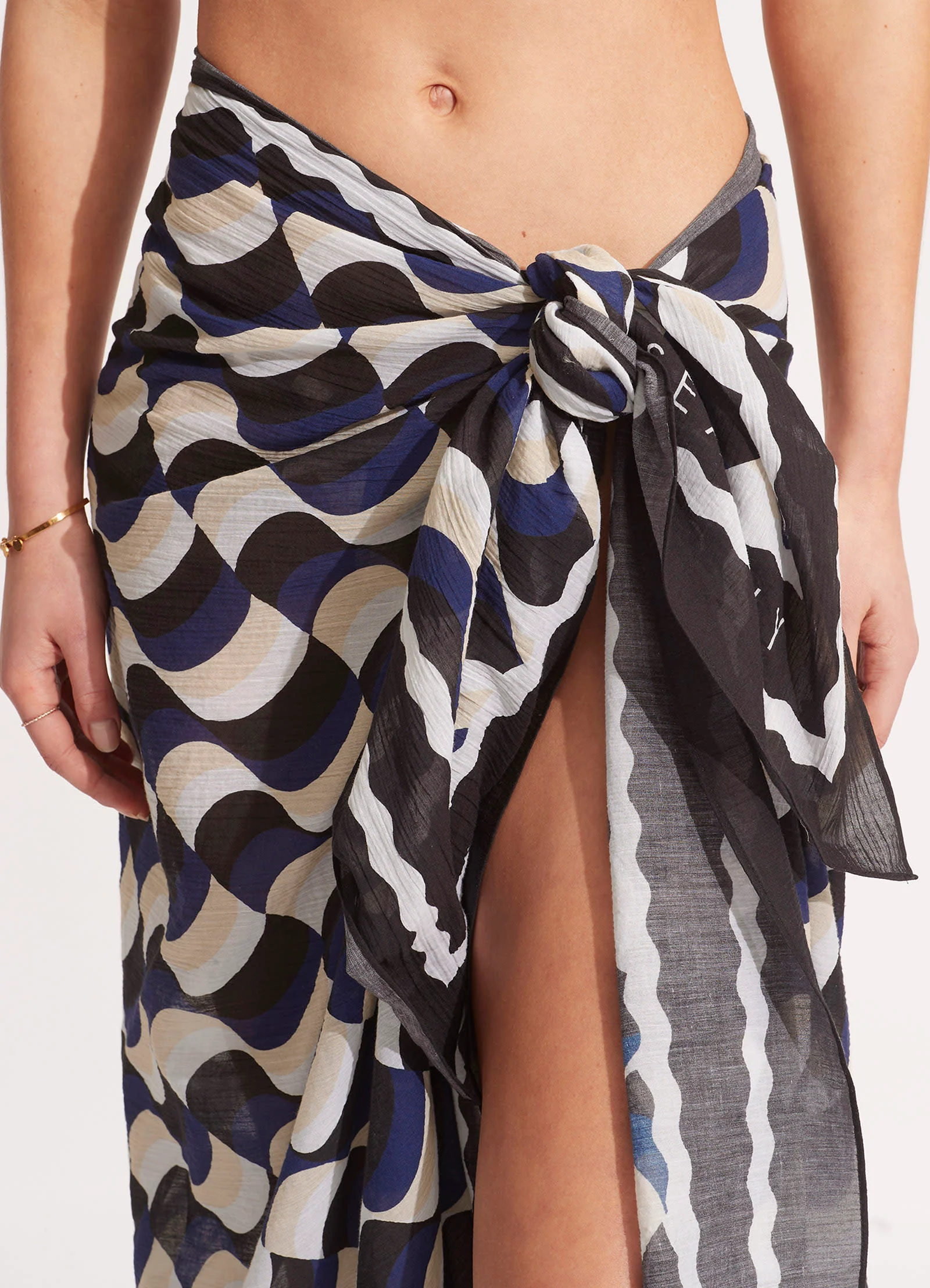 Modern Take Sarong - Black - Image 4