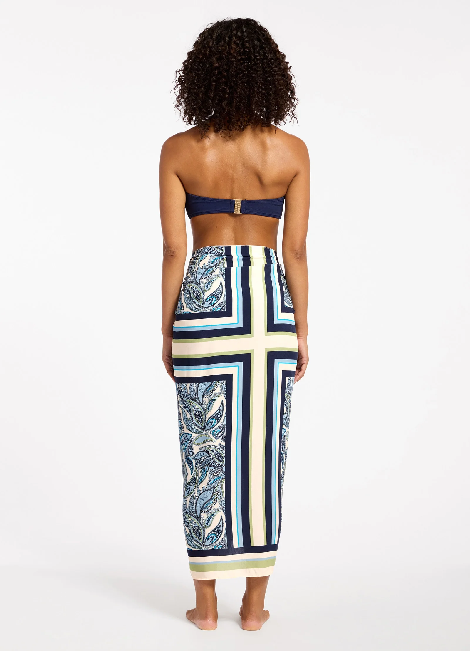 Oasis Paisley Sarong - Image 3