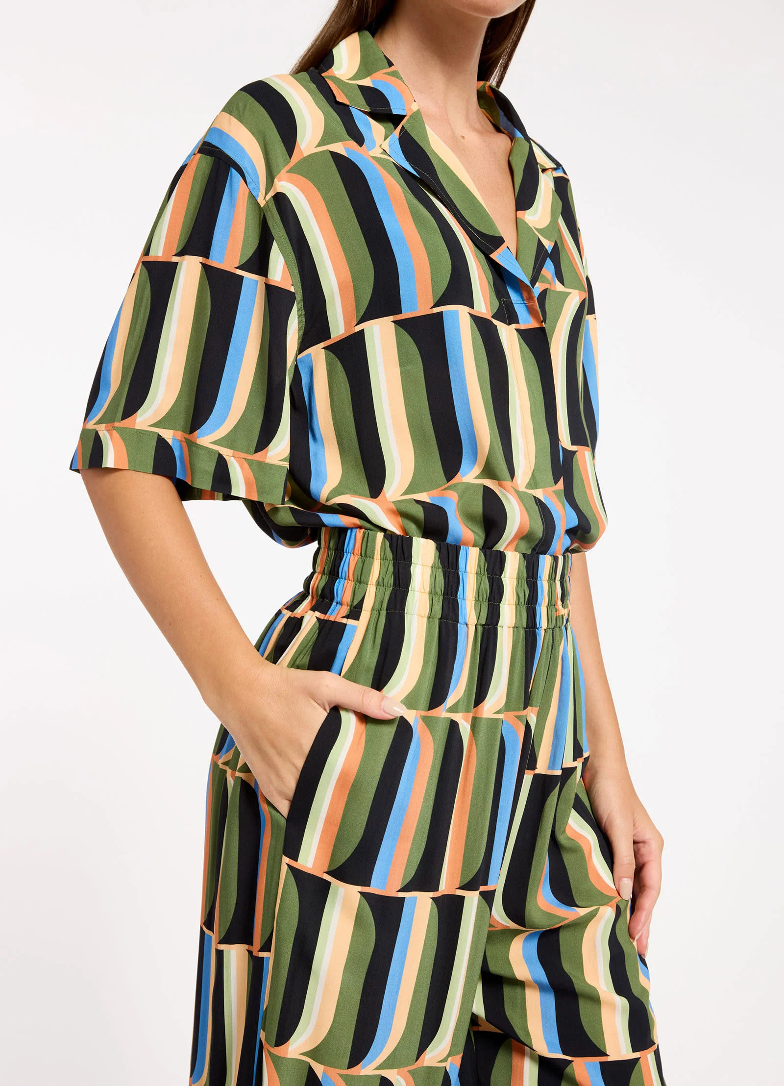 Urban Geo Wide Leg Pant - Image 4